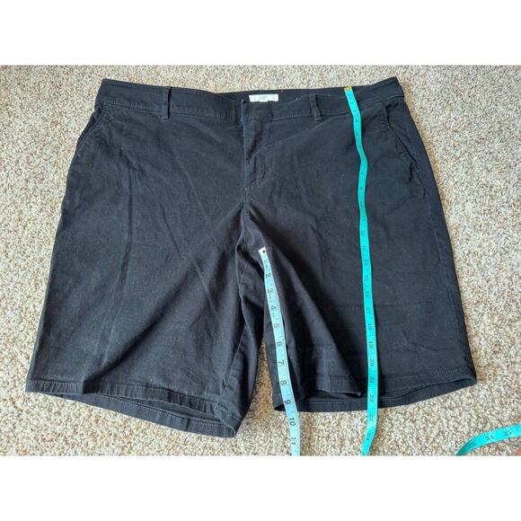 LOFT Plus Bermuda Chino Shorts, size Women's 20, Black - Picture 6 of 7